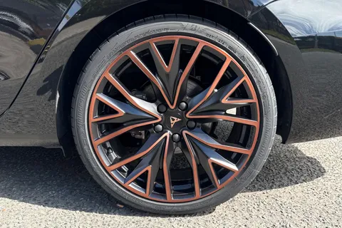 KW75TNK CUPRA Leon 1.5 eTSI 150 V3 5dr DSG Thumbnail #11