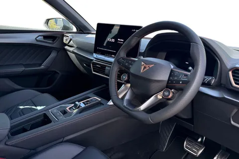 KW75TNK CUPRA Leon 1.5 eTSI 150 V3 5dr DSG Thumbnail #13