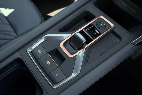 KW75TNK CUPRA Leon 1.5 eTSI 150 V3 5dr DSG Thumbnail #22