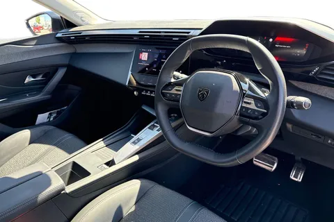 MK23XNA PEUGEOT 308 1.2 PureTech Allure Premium EAT Euro 6 (s/s) 5dr Thumbnail #13