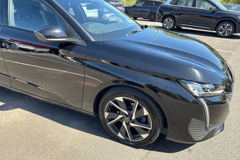 MK23XNA PEUGEOT 308 1.2 PureTech Allure Premium EAT Euro 6 (s/s) 5dr Thumbnail #36