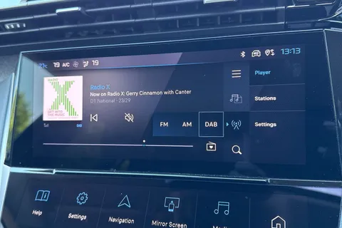 MK23XNA PEUGEOT 308 1.2 PureTech Allure Premium EAT Euro 6 (s/s) 5dr Thumbnail #42