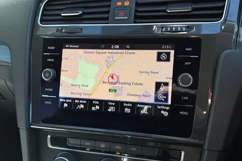 AP18HUY Volkswagen Golf 1.5 TSI EVO SE [Nav] 5dr Thumbnail #11