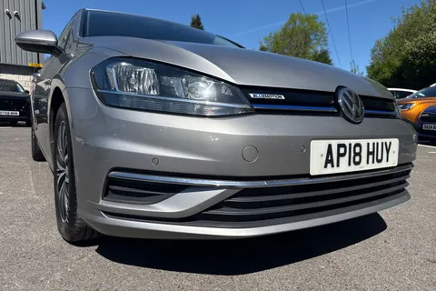 AP18HUY Volkswagen Golf 1.5 TSI EVO SE [Nav] 5dr Thumbnail #16