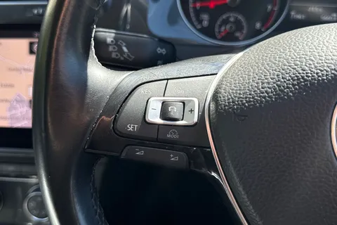 AP18HUY Volkswagen Golf 1.5 TSI EVO SE [Nav] 5dr Thumbnail #28