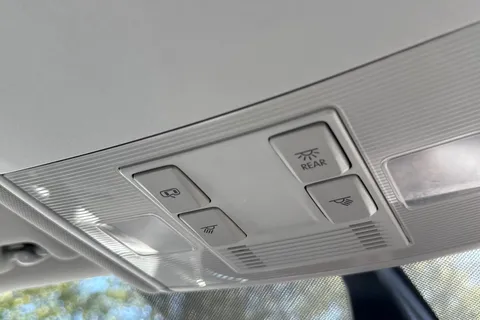 AP18HUY Volkswagen Golf 1.5 TSI EVO SE [Nav] 5dr Thumbnail #39