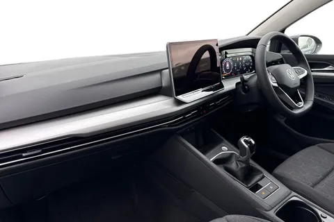  Volkswagen Golf 1.5 TSI Life Euro 6 (s/s) 5dr Thumbnail #15