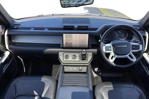 DW23FZT Land Rover Defender 110 3.0 D250 MHEV HSE SUV 5dr Diesel Auto 4WD Euro 6 (s/s) (250 ps) Thumbnail #10