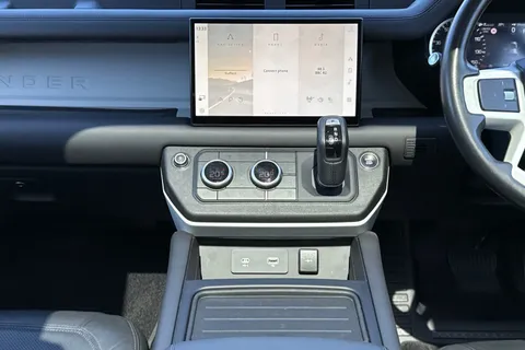 DW23FZT Land Rover Defender 110 3.0 D250 MHEV HSE SUV 5dr Diesel Auto 4WD Euro 6 (s/s) (250 ps) Thumbnail #15