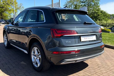 AU21PVN Audi Q5 Sport 40 TDI quattro 204 PS S tronic Thumbnail #8