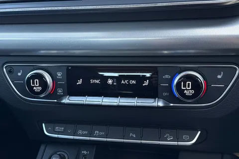 AU21PVN Audi Q5 Sport 40 TDI quattro 204 PS S tronic Thumbnail #22