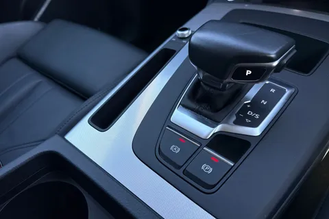 AU21PVN Audi Q5 Sport 40 TDI quattro 204 PS S tronic Thumbnail #23