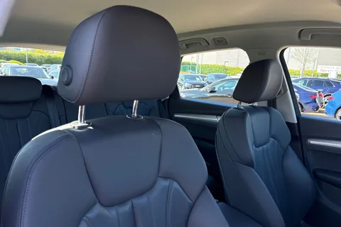 AU21PVN Audi Q5 Sport 40 TDI quattro 204 PS S tronic Thumbnail #24