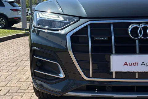 AU21PVN Audi Q5 Sport 40 TDI quattro 204 PS S tronic Thumbnail #29