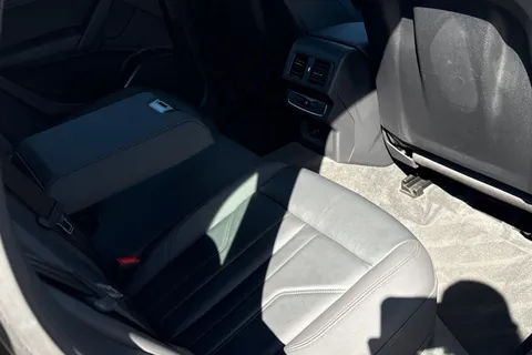 AU21PVN Audi Q5 Sport 40 TDI quattro 204 PS S tronic Thumbnail #41