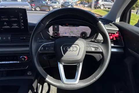 AU21PVN Audi Q5 Sport 40 TDI quattro 204 PS S tronic Thumbnail #46