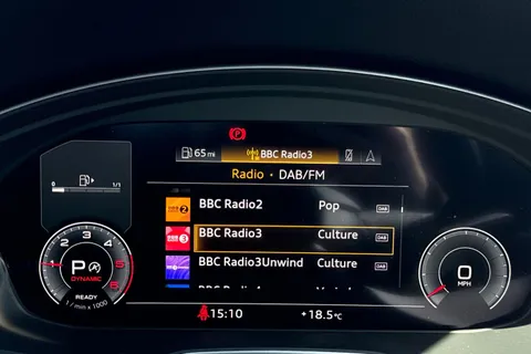 AU21PVN Audi Q5 Sport 40 TDI quattro 204 PS S tronic Thumbnail #50