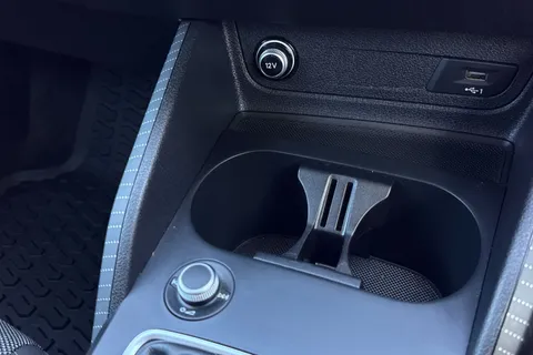 F15WBA Audi Q2 35 TFSI Sport 5dr S Tronic Thumbnail #58