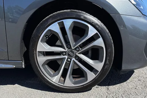 9 of 65 for AUDI A3 35 TFSI S Line 5dr S Tronic
