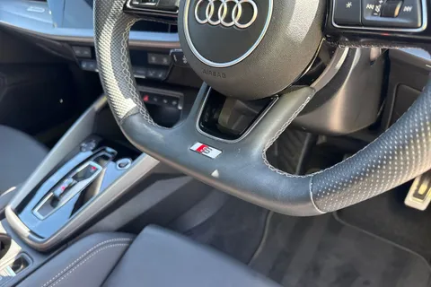 25 of 65 for AUDI A3 35 TFSI S Line 5dr S Tronic