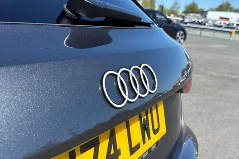 33 of 65 for AUDI A3 35 TFSI S Line 5dr S Tronic