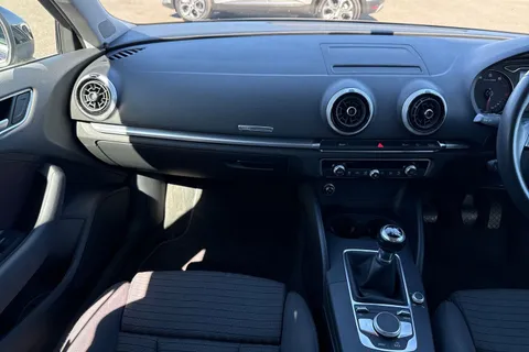 OW18XTH Audi A3 1.0 TFSI Sport Sportback Euro 6 (s/s) 5dr Thumbnail #21