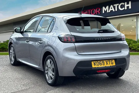 2 of 65 for PEUGEOT 208 1.2 PureTech Active Euro 6 (s/s) 5dr