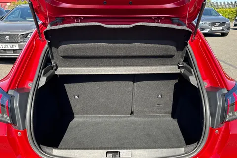 MW72NEN PEUGEOT e-208 50kWh Allure Premium + Auto 5dr (7kW Charger) Thumbnail #6