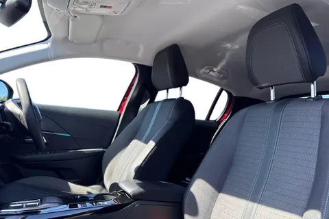 MW72NEN PEUGEOT e-208 50kWh Allure Premium + Auto 5dr (7kW Charger) Thumbnail #15