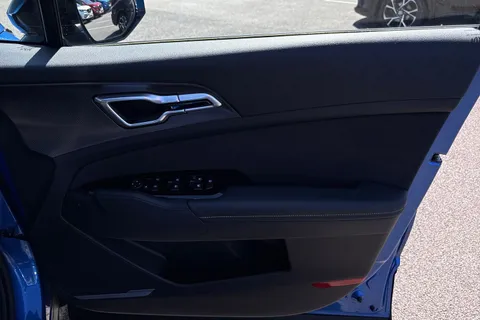 WG24PUF Kia Sportage 1.6 h T-GDi GT-Line Auto Euro 6 (s/s) 5dr Thumbnail #21