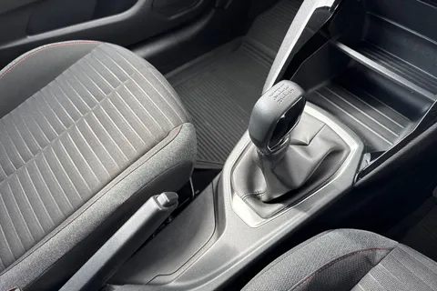 23 of 65 for PEUGEOT 208 1.2 PureTech Active Euro 6 (s/s) 5dr