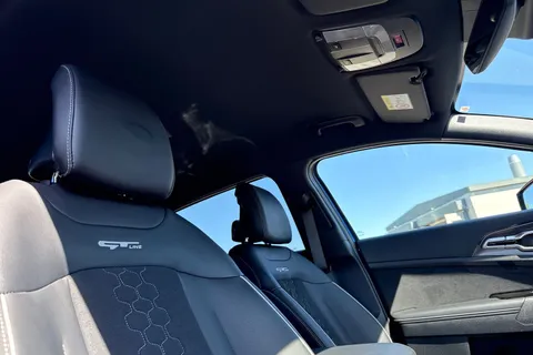 WG24PUF Kia Sportage 1.6 h T-GDi GT-Line Auto Euro 6 (s/s) 5dr Thumbnail #24