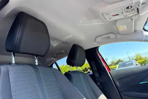 MW72NEN PEUGEOT e-208 50kWh Allure Premium + Auto 5dr (7kW Charger) Thumbnail #23