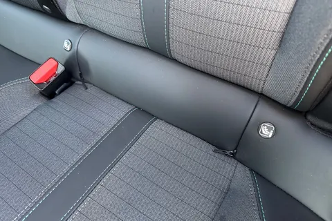 MW72NEN PEUGEOT e-208 50kWh Allure Premium + Auto 5dr (7kW Charger) Thumbnail #32