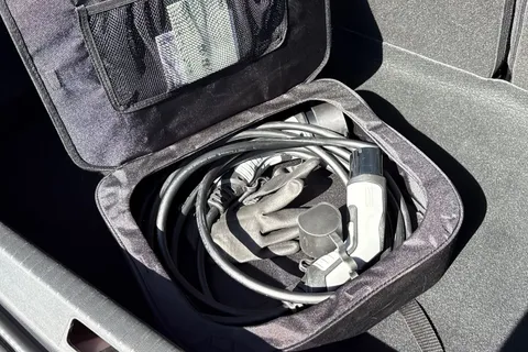 MW72NEN PEUGEOT e-208 50kWh Allure Premium + Auto 5dr (7kW Charger) Thumbnail #37