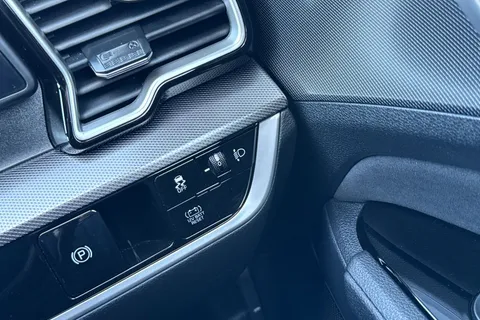 WG24PUF Kia Sportage 1.6 h T-GDi GT-Line Auto Euro 6 (s/s) 5dr Thumbnail #40