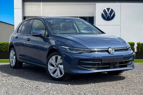  Volkswagen Golf 1.5 TSI Match Euro 6 (s/s) 5dr Thumbnail #2