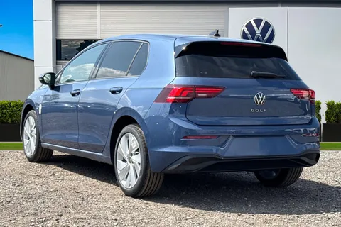 Volkswagen Golf 1.5 TSI Match Euro 6 (s/s) 5dr Thumbnail #3