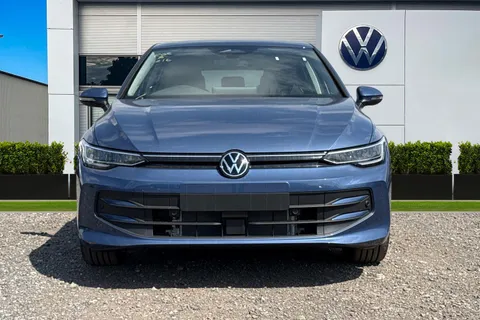  Volkswagen Golf 1.5 TSI Match Euro 6 (s/s) 5dr Thumbnail #6