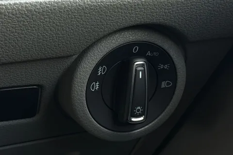 42 of 58 for VOLKSWAGEN CALIFORNIA 2.0 TDI Ocean 4dr DSG