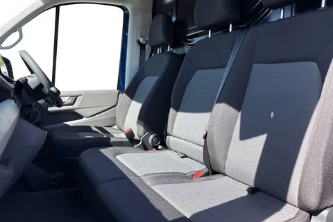 CX25LBE Volkswagen Crafter 2.0 TDI 140PS Commerce High Roof Van Thumbnail #11