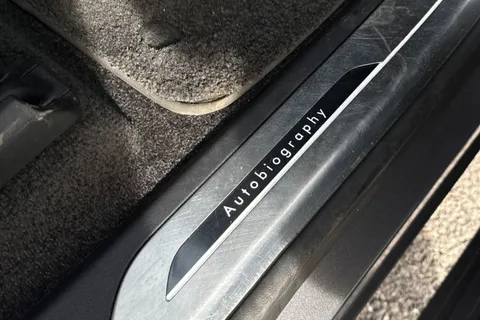 FM72NEJ Land Rover Range Rover 3.0 D350 Autobiography LWB 4dr Auto [7 Seat] Thumbnail #36