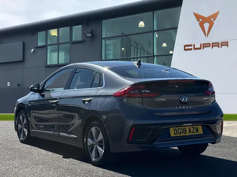 DG18AZW Hyundai Ioniq 1.6 h-GDi 8.9kWh Premium DCT Euro 6 (s/s) 5dr Thumbnail #2