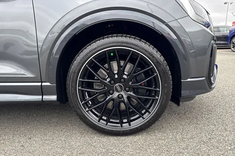  Audi SQ2 2.0 TFSI Black Edition S Tronic quattro Euro 6 (s/s) 5dr Thumbnail #10