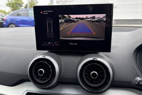  Audi SQ2 2.0 TFSI Black Edition S Tronic quattro Euro 6 (s/s) 5dr Thumbnail #25