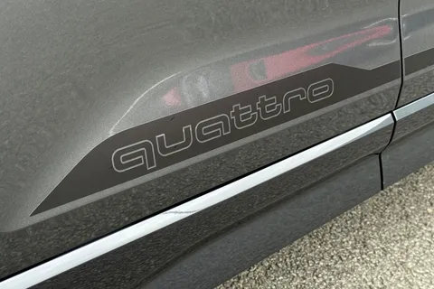  Audi SQ2 2.0 TFSI Black Edition S Tronic quattro Euro 6 (s/s) 5dr Thumbnail #40