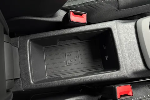  Audi SQ2 2.0 TFSI Black Edition S Tronic quattro Euro 6 (s/s) 5dr Thumbnail #46