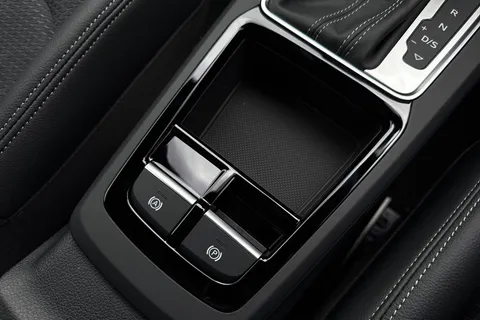  Audi SQ2 2.0 TFSI Black Edition S Tronic quattro Euro 6 (s/s) 5dr Thumbnail #47