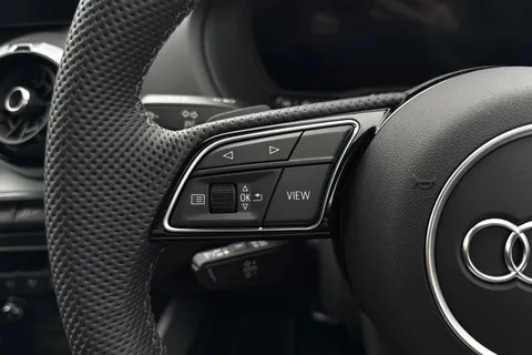  Audi SQ2 2.0 TFSI Black Edition S Tronic quattro Euro 6 (s/s) 5dr Thumbnail #55