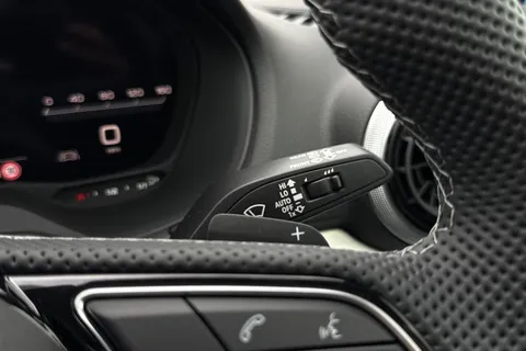  Audi SQ2 2.0 TFSI Black Edition S Tronic quattro Euro 6 (s/s) 5dr Thumbnail #57